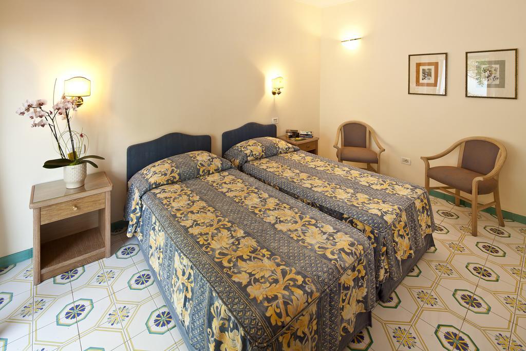 Hotel Continental Mare 이스키아 외부 사진